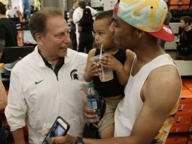 Tom-Izzo-At-Nike-Store-Detroit.jpg